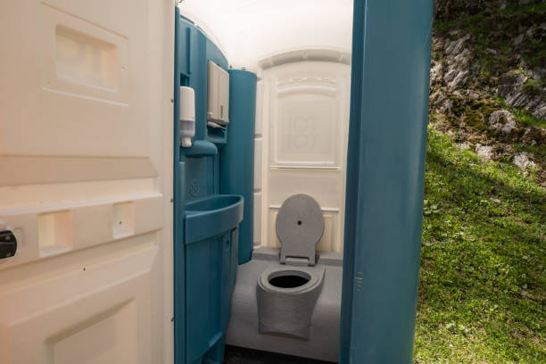 Best Luxury portable toilet rental  in Forks, WA