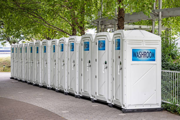 Best Porta potty rental near me  in Forks, WA